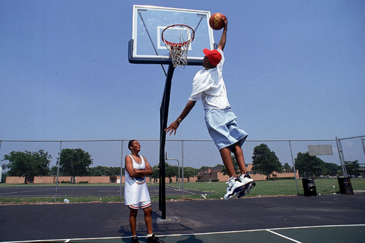 allen-iverson-005102182r.jpg